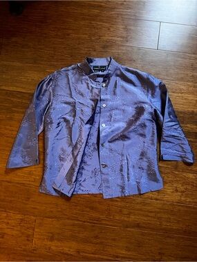 Vintage 100% Silk Floral Jacquard Abalone Button Blouse Evening Jacket Purple